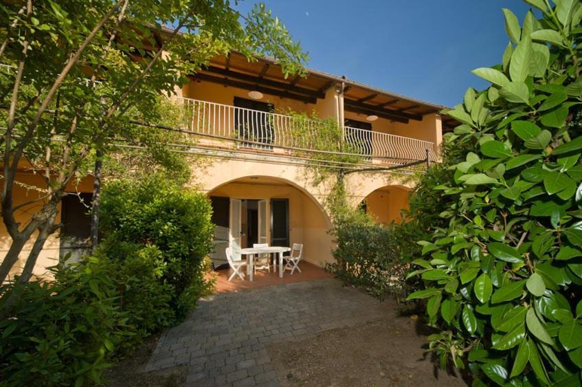 Nisportino Domus Aparthotel Nisporto Εξωτερικό φωτογραφία